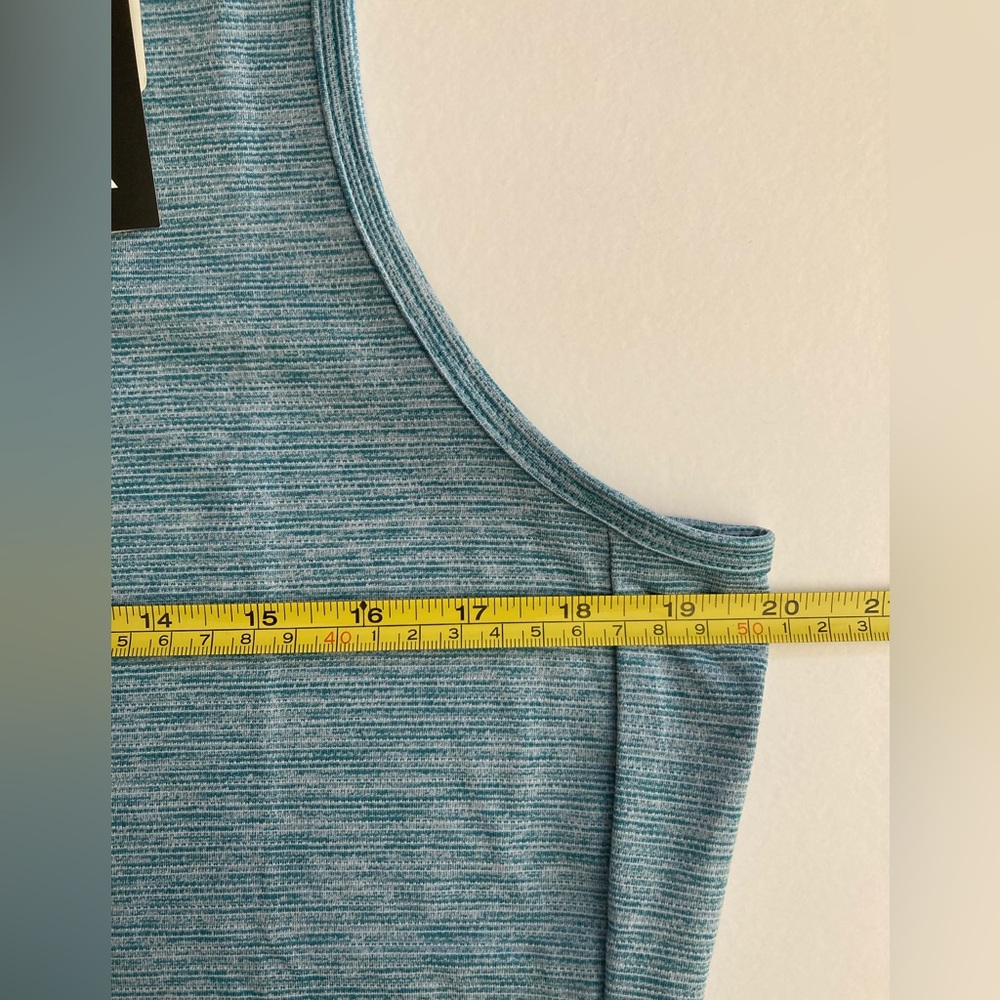 Adidas | NWT Women’s Athletic High Neck Sleeveless Top - Picture 8 of 8